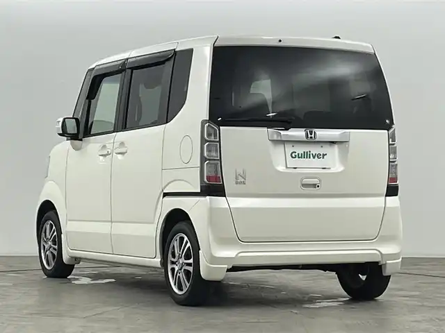 ホンダ Ｎ ＢＯＸ SSパッケージ 福島県 2014(平26)年 4.8万km プレミアムホワイトパール あんしんパッケージ/・シティブレーキアクティブシステム（低速域衝突軽減ブレーキ＋誤発進抑制機能）/・前席用i-サイドエアバッグシステム〈容量変化タイプ〉＋サイドカーテンエアバッグシステム（前席/後席対応）/車線逸脱警報/純正SDナビ/型番：VXM-155VSi/・AM/FM/CD/DVD/ワンセグTV/・バックカメラ/・ETC/・前方ドライブレコーダー/プッシュスタート/・スマートキー/アイドリングストップ/両側パワースライドドア/チルト式ステアリング/・ステアリングスイッチ/純正アルミホイール/純正フロアマット/ドアバイザー