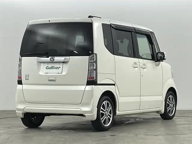 ホンダ Ｎ ＢＯＸ SSパッケージ 福島県 2014(平26)年 4.8万km プレミアムホワイトパール あんしんパッケージ/・シティブレーキアクティブシステム（低速域衝突軽減ブレーキ＋誤発進抑制機能）/・前席用i-サイドエアバッグシステム〈容量変化タイプ〉＋サイドカーテンエアバッグシステム（前席/後席対応）/車線逸脱警報/純正SDナビ/型番：VXM-155VSi/・AM/FM/CD/DVD/ワンセグTV/・バックカメラ/・ETC/・前方ドライブレコーダー/プッシュスタート/・スマートキー/アイドリングストップ/両側パワースライドドア/チルト式ステアリング/・ステアリングスイッチ/純正アルミホイール/純正フロアマット/ドアバイザー