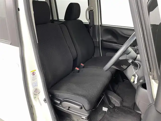 ホンダ Ｎ ＢＯＸ SSパッケージ 福島県 2014(平26)年 4.8万km プレミアムホワイトパール あんしんパッケージ/・シティブレーキアクティブシステム（低速域衝突軽減ブレーキ＋誤発進抑制機能）/・前席用i-サイドエアバッグシステム〈容量変化タイプ〉＋サイドカーテンエアバッグシステム（前席/後席対応）/車線逸脱警報/純正SDナビ/型番：VXM-155VSi/・AM/FM/CD/DVD/ワンセグTV/・バックカメラ/・ETC/・前方ドライブレコーダー/プッシュスタート/・スマートキー/アイドリングストップ/両側パワースライドドア/チルト式ステアリング/・ステアリングスイッチ/純正アルミホイール/純正フロアマット/ドアバイザー