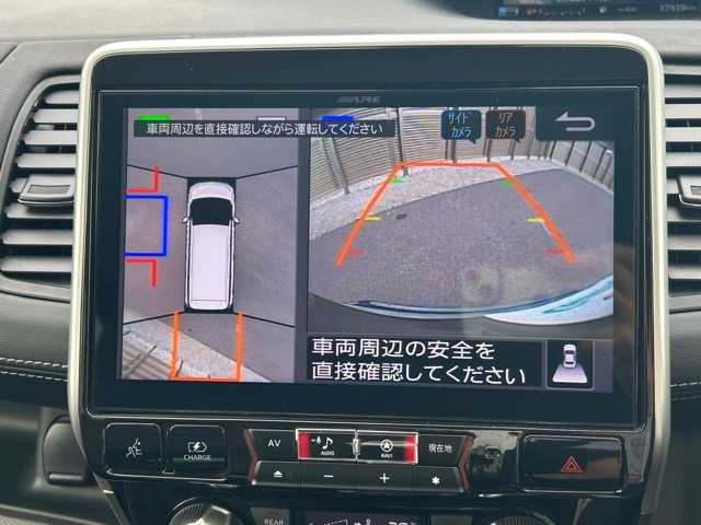 日産 セレナ e－パワー ハイウェイスター V 千葉県 2019(平31)年 3.8万km ダイヤモンドブラック １１インチ社外ナビ/フルセグTV/Bluetooth/HDMI/USB/CD/DVD/ETC/バックカメラ/全方位カメラ/サイドカメラ/両側パワースライドドア/プロパイロット/レダークルーズコントロール/デジタルインナーミラー/レーンキープアシスト/衝突軽減アシスト/車線逸脱警報/盗難防止装置/オートマチックハイビーム/ウィンカーミラー/プッシュスタート/スマートキー/スペアキー１本/LEDヘッドライト/社外アルミホイール/純正フロアマット/保証書
