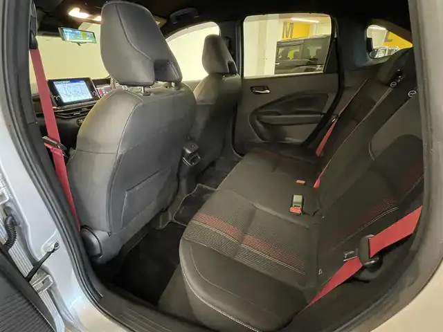 日産 オーラ ニスモ 群馬県 2022(令4)年 5万km ブリリアントシルバー/スーパーブラック 2トーン エマージェンシーブレーキ/プロパイロット/純正9インチメモリナビ/　　BT/フルセグ/USB/HDMI/スマホ連携/アラウンドビューモニター/LEDオートライト/オートハイビーム/ハーフレザーシート/前席シートヒーター/純正17インチAW/コーナーセンサー/ドライブレコーダー/ブラインドスポットモニター/デジタルインナーミラー/おくだけ充電/オートブレーキホールド/ステアリングヒーター/ステアリングスイッチ/横滑り防止装置/サイド・カーテンエアバッグ/スマートキー/ビルトインETC2.0