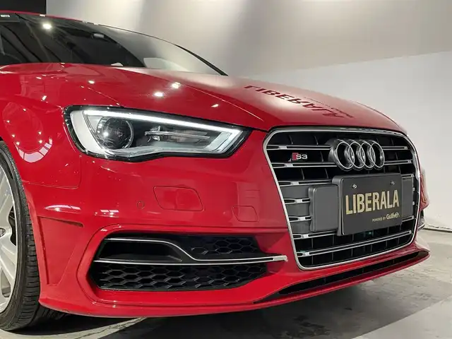 アウディ Ｓ３ スポーツバック 道央・札幌 2014(平26)年 6.9万km ブリリアントレッド バックカメラ/アウディーパーキングシステム/スタビリティコントロール/パワーシート（D/N）/左右独立調整オートエアコン/HIDヘッドライト/オートライト/アウディドライブセレクト/パドルシフト/フルセグTV/ハーフレザーシート/フルタイム４WD/純正フロアマット/ETC/・保証書、取扱説明書（有）/・スペアキー×１