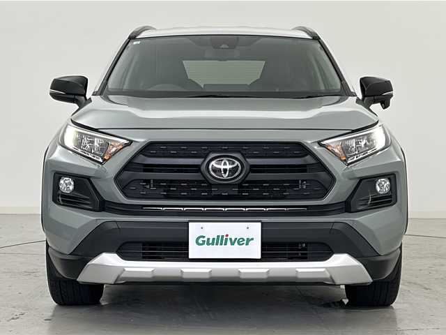 トヨタ ＲＡＶ４ アドベンチャー 宮城県 2020(令2)年 6万km アッシュグレーメタリック/アーバンカーキ Toyota Safety Sense/・プリクラッシュセーフティ/・レーントレーシングアシスト/・レーダークルーズコントロール/・ロードサインアシスト/・オートマチックハイビーム/社外7インチナビ/・CD.DVD.BT.SD.USB/・フルセグTV/バックカメラ/合皮シート/・D席パワーシート/ビルトインETC/プッシュスタート/スマートキー/電動パーキングブレーキ/横滑り防止/ステアリングスイッチ/LEDヘッドライト/純正19インチAW/純正フロアマット