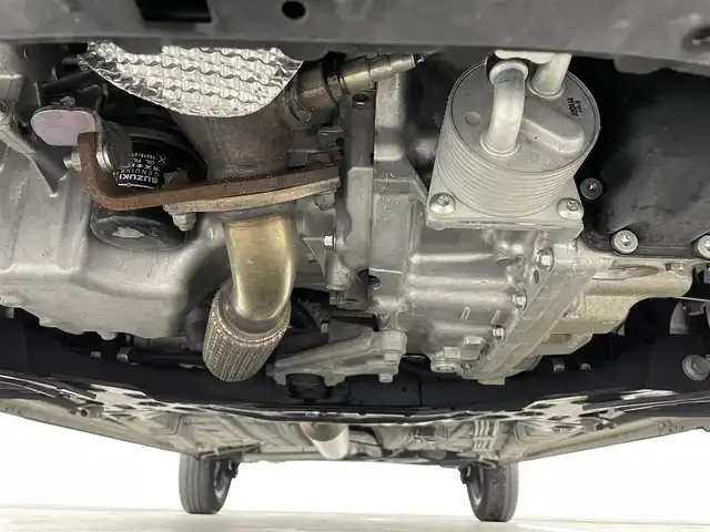 スズキ クロスビー HYBRID MZ 福島県 2022(令4)年 1.6万km キャラバンアイボリーパールメタリック/ホワイト 2トーンルーフ スズキセーフティサポート　/・デュアルカメラ　/・ブレーキサポート　/・アダプティブクルーズコントロール　/・誤発進抑制機能　/・車線逸脱警報機能　/・先行車発進お知らせ機能　/・ふらつき警報機能　/・ハイビームアシスト/・後退時ブレーキサポート/・リアパーキングセンサー/・車線維持支援機能/革巻きステアリング/・ステアリングスイッチ/パドルシフト/シートヒーター/プッシュスタート/・スマートキー/LEDライト/・オートライト/電動格納ウィンカーミラー/純正フロアマット