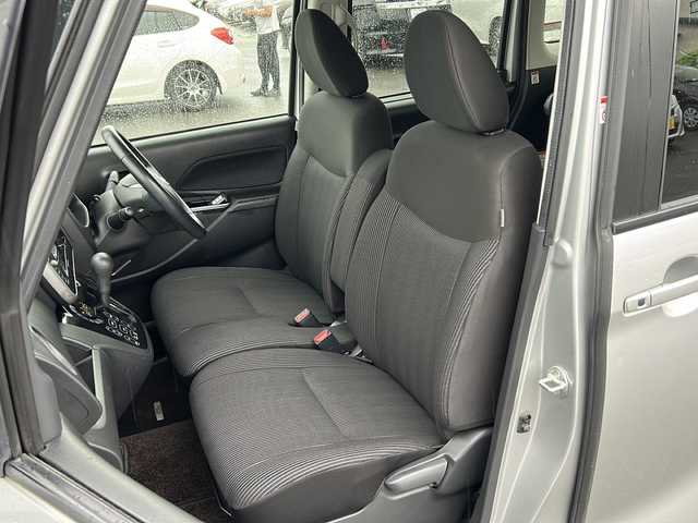 日産 デイズ ルークス X Vセレクション 岩手県 2018(平30)年 7.5万km スターリングシルバーM ４ＷＤ　純正ナビ　全方位カメラ　フルセグ　両側パワースライド　純正１４ＡＷ　シートヒーター　ドライブレコーダー　アイドリングストップ　ＬＥＤライト　Ｂｌｕｅｔｏｏｔｈ　スマートキー