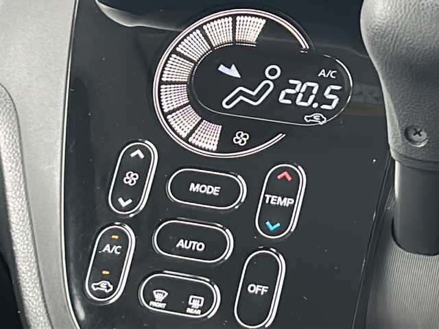 日産 デイズ ルークス X Vセレクション 岩手県 2018(平30)年 7.5万km スターリングシルバーM ４ＷＤ　純正ナビ　全方位カメラ　フルセグ　両側パワースライド　純正１４ＡＷ　シートヒーター　ドライブレコーダー　アイドリングストップ　ＬＥＤライト　Ｂｌｕｅｔｏｏｔｈ　スマートキー