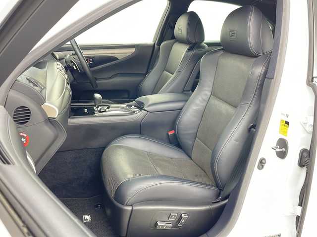 レクサス ＬＳ 600h Fスポーツ 道央・札幌 2014(平26)年 4.6万km ホワイトノーヴァガラスフレーク ・4WD/・純正ナビ＆TV＆CD＆DVD＆BT/・バックカメラ/・レザーシート/・前席パワーシート/・シートヒーター/・ステアリングヒーター/・ブラインドスポットモニター/・パドルシフト/・リア電動シェード/・オートライト/・オートマチックハイビーム/・LEDヘッドライト/・純正ドライブレコーダー