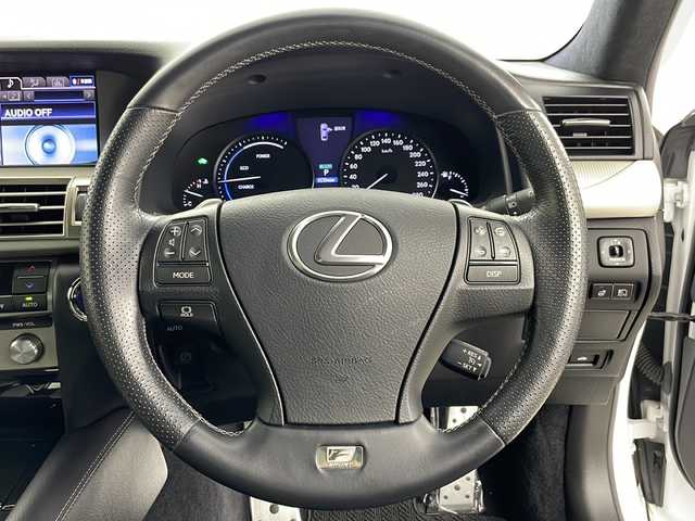 レクサス ＬＳ 600h Fスポーツ 道央・札幌 2014(平26)年 4.6万km ホワイトノーヴァガラスフレーク ・4WD/・純正ナビ＆TV＆CD＆DVD＆BT/・バックカメラ/・レザーシート/・前席パワーシート/・シートヒーター/・ステアリングヒーター/・ブラインドスポットモニター/・パドルシフト/・リア電動シェード/・オートライト/・オートマチックハイビーム/・LEDヘッドライト/・純正ドライブレコーダー