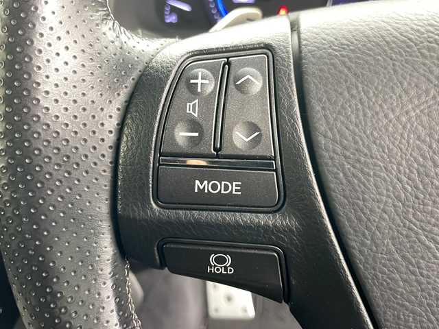 レクサス ＬＳ 600h Fスポーツ 道央・札幌 2014(平26)年 4.6万km ホワイトノーヴァガラスフレーク ・4WD/・純正ナビ＆TV＆CD＆DVD＆BT/・バックカメラ/・レザーシート/・前席パワーシート/・シートヒーター/・ステアリングヒーター/・ブラインドスポットモニター/・パドルシフト/・リア電動シェード/・オートライト/・オートマチックハイビーム/・LEDヘッドライト/・純正ドライブレコーダー