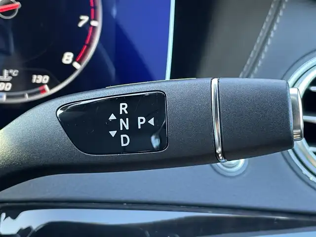 メルセデス・ベンツ Ｓ４００ AMGライン 三重県 2017(平29)年 2.5万km オブシディアンブラック レザエク　/サンルーフ　/シートベンチレーション　/ブルメスターサウンド　/パフュームアトマイザー　/黒革　/前席リラクゼーション機能　/全席シートヒーター　/純正ナビ　/全方位カメラ　/フルセグＴＶ　/ダイナミックシート/CDプレーヤー/ヘッドアップディスプレイ