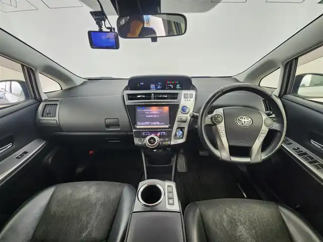 トヨタ プリウス α G 愛知県 2015(平27)年 16.6万km ホワイトパールクリスタルシャイン トヨタセーフティーセンス/純正SDナビ/・Bluetooth/・フルセグTV/革巻きステアリング/ステアリングリモコン/レーダークルーズコントロール/ビルトインETC/AC100V/前後ドライブレコーダー/夏タイヤAWセット積み込み