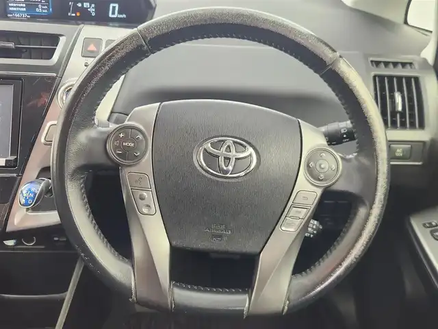 トヨタ プリウス α G 愛知県 2015(平27)年 16.6万km ホワイトパールクリスタルシャイン トヨタセーフティーセンス/純正SDナビ/・Bluetooth/・フルセグTV/革巻きステアリング/ステアリングリモコン/レーダークルーズコントロール/ビルトインETC/AC100V/前後ドライブレコーダー/夏タイヤAWセット積み込み