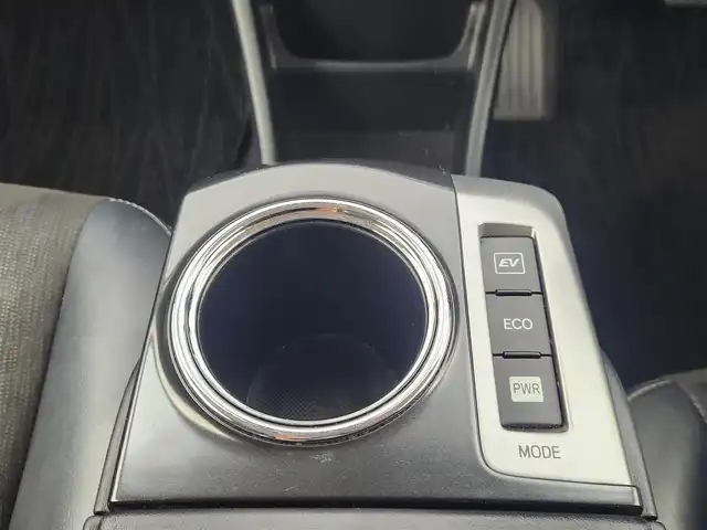 トヨタ プリウス α G 愛知県 2015(平27)年 16.6万km ホワイトパールクリスタルシャイン トヨタセーフティーセンス/純正SDナビ/・Bluetooth/・フルセグTV/革巻きステアリング/ステアリングリモコン/レーダークルーズコントロール/ビルトインETC/AC100V/前後ドライブレコーダー/夏タイヤAWセット積み込み