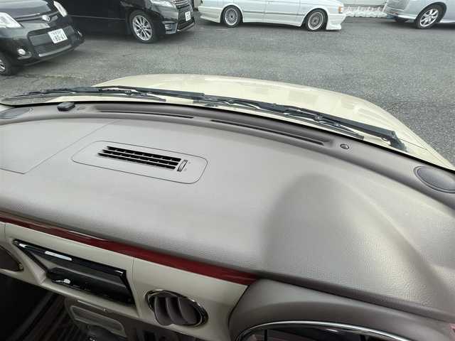 スズキ ラパン ショコラ X 東京都 2014(平26)年 6.7万km ベージュ ナビゲーション　/フルセグテレビ　/ＣＤ＆ＤＶＤ　/ブルートゥース　/バックカメラ　/ＥＴＣ　/アイドリングストップ　/スマートキー　/合革シート　/シートヒーター　/アイドリングストップ　/保証書　/取扱説明書　/整備手帳