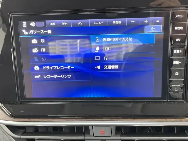 日産 オーラ G レザーエディション 千葉県 2023(令5)年 2.7万km 黒Ｍ 禁煙車/360°セーフティアシスト/・前方衝突予測警報/・車線逸脱防止支援システム/・後側方車両検知警報/・後側方衝突防止支援システム/・後退時衝突防止支援システム/インテリジェントルームミラー/純正9インチナビ/アラウンドビューモニター/LEDオートライト/シートヒーター/レザーシート/純正フロアマット/純正17インチアルミホイール/ステアリングスイッチ/オートエアコン/USBポート/プッシュスタート/スマートキー