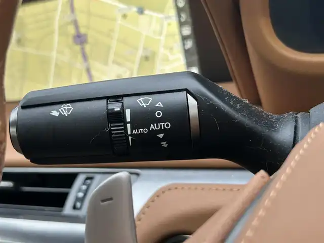 レクサス ＬＣ 500 Lパッケージ 愛知県 2017(平29)年 3.4万km ディープブルーマイカ TRDエアロ/ガラスルーフ/純正ナビ/（CD/DVD/FM/AM/BT/USB）/フルセグTV/バックカメラ/ビルトイン2.0ETC/純正21インチAW/レクサスセーフティシステム/レーダークルーズコントロール/クリアランスソナー/ブラインドスポットモニター/カラーヘッドアップディスプレイ/セミアニリン本革シート/前席パワーシート（D席メモリー付き）/前席シートヒーター/エアシート/純正フロアマット/LEDヘッドライト