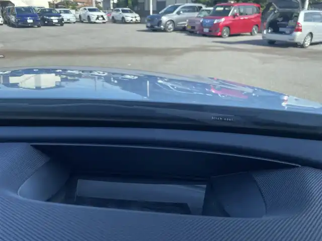 メルセデス・ベンツ Ｅ２２０ｄ ステーションワゴンアバンギャルド 栃木県 2020(令2)年 6.7万km ポーラホワイト エクスクルーシブパッケージ/├Burmesterサラウンドシステム/├エアバランスパッケージ（パヒュームアトマイザー）/├シートヒーター後席/└ヘッドアップディスプレイ/パノラミックスライディングルーフ/AGILITY CONTROLサスペンション/リヤエアサスペンション/本革シート（グレーステッチ）/レーダーセーフティパッケージ/├ディストロニック/├アクティブステアリングアシスト/├PRE-SAFEブレーキ/├アクティブブラインドスポット/└アクティブレーンキープ/全方位カメラ/パークトロニック/リアクロストラフィック/LEDヘッドライト/パワーシート/12．3インチコックピットディスプレイ/電動チルト＆テレスコピックステアリング/パワーテールゲート/アンビエントライト64色/HDDナビゲーション/フルセグTV/ETC2.0