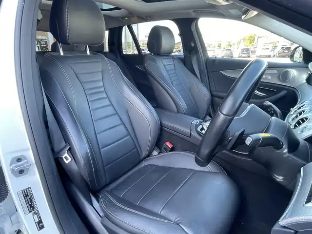 メルセデス・ベンツ Ｅ２２０ｄ ステーションワゴンアバンギャルド 栃木県 2020(令2)年 6.7万km ポーラホワイト エクスクルーシブパッケージ/├Burmesterサラウンドシステム/├エアバランスパッケージ（パヒュームアトマイザー）/├シートヒーター後席/└ヘッドアップディスプレイ/パノラミックスライディングルーフ/AGILITY CONTROLサスペンション/リヤエアサスペンション/本革シート（グレーステッチ）/レーダーセーフティパッケージ/├ディストロニック/├アクティブステアリングアシスト/├PRE-SAFEブレーキ/├アクティブブラインドスポット/└アクティブレーンキープ/全方位カメラ/パークトロニック/リアクロストラフィック/LEDヘッドライト/パワーシート/12．3インチコックピットディスプレイ/電動チルト＆テレスコピックステアリング/パワーテールゲート/アンビエントライト64色/HDDナビゲーション/フルセグTV/ETC2.0