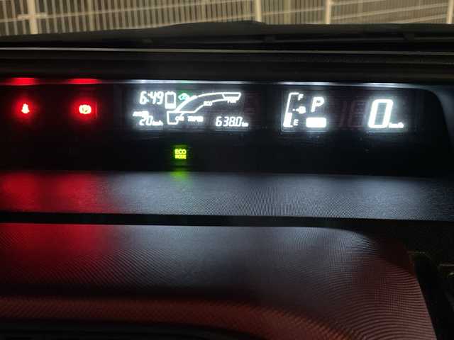 トヨタ アクア S 埼玉県 2016(平28)年 10.5万km スーパーレッドⅤ トヨタセーフティーセンス /純正メモリナビ　/　　CD/BT/ワンセグ /バックカメラ /HIDオートライト /シートヒーター /ステアリングスイッチ