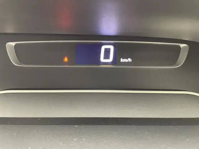 日産 セレナ ハイウェイスター V 富山県 2021(令3)年 5.9万km ブリリアントホワイトパール 2トーン 純正10型ナビ（AM/FM/BT/DVD/フルセグ）/全方位カメラ/純正11型後席モニター/ドライブレコーダー/ETC/両側パワースライドドア/ブラインドスポットモニター/衝突被害軽減システム/レーダークルーズコントロール/レーンキープアシスト/コーナーセンサー/横滑り防止装置/アイドリングストップ/デジタルインナーミラー/オートホールド付電子パーキング/純正アルミホイール/純正フロアマット/オートLEDライト/スマートキー/スペアキー