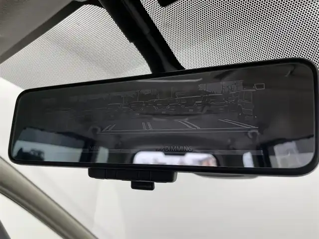 日産 セレナ ハイウェイスター V 富山県 2021(令3)年 5.9万km ブリリアントホワイトパール 2トーン 純正10型ナビ（AM/FM/BT/DVD/フルセグ）/全方位カメラ/純正11型後席モニター/ドライブレコーダー/ETC/両側パワースライドドア/ブラインドスポットモニター/衝突被害軽減システム/レーダークルーズコントロール/レーンキープアシスト/コーナーセンサー/横滑り防止装置/アイドリングストップ/デジタルインナーミラー/オートホールド付電子パーキング/純正アルミホイール/純正フロアマット/オートLEDライト/スマートキー/スペアキー