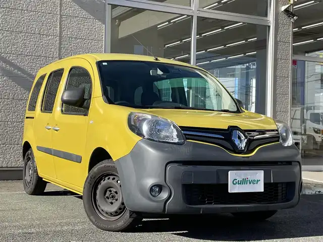 ルノー カングー クルール 埼玉県 2020(令2)年 3.2万km 黄 /ワンオーナー//社外メモリナビ//フルセグTV//バックカメラ//CD/DVD/Bluetooth//両側スライドドア//クルーズコントロール//ETC//キーレス//前後ドライブレコーダー//革巻きステアリング//W.サイドエアバッグ//ABS//横滑り防止装置//前後フォグランプ//プライバシーガラス//新車時保証書//取扱説明書//ナビ取説//スペアキー