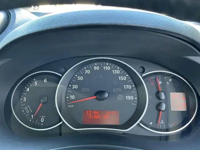 ルノー カングー クルール 埼玉県 2020(令2)年 3.2万km 黄 /ワンオーナー//社外メモリナビ//フルセグTV//バックカメラ//CD/DVD/Bluetooth//両側スライドドア//クルーズコントロール//ETC//キーレス//前後ドライブレコーダー//革巻きステアリング//W.サイドエアバッグ//ABS//横滑り防止装置//前後フォグランプ//プライバシーガラス//新車時保証書//取扱説明書//ナビ取説//スペアキー