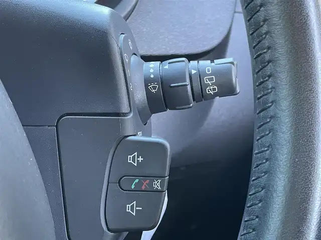 ルノー カングー クルール 埼玉県 2020(令2)年 3.2万km 黄 /ワンオーナー//社外メモリナビ//フルセグTV//バックカメラ//CD/DVD/Bluetooth//両側スライドドア//クルーズコントロール//ETC//キーレス//前後ドライブレコーダー//革巻きステアリング//W.サイドエアバッグ//ABS//横滑り防止装置//前後フォグランプ//プライバシーガラス//新車時保証書//取扱説明書//ナビ取説//スペアキー