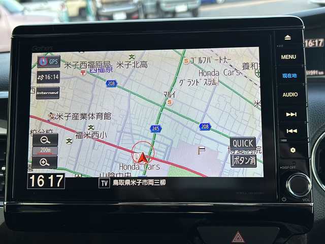 ホンダ Ｎ ＢＯＸ カスタム G L ターボ ホンダセンシング 鳥取県 2018(平30)年 5.2万km プラチナホワイトパール ホンダセンシング/・衝突軽減ブレーキ/・前後誤発信抑制機能/・歩行者事故低減ステアリング/・路外逸脱抑制機能/・アダプティブクルーズコントロール/・車線維持支援システム/・オートハイビーム/・先行車発進お知らせ機能/・標識認識機能/Gathers8型ナビ【VXU-185NBi】/・フルセグ/Bluetooth/CD/DVD/バックカメラ/前方ドライブレコーダー/スマートキー/プッシュスタート/ビルトインETC/ハーフレザーシート/両側電動スライドドア/純正15AW/LEDヘッドライト/LEDフォグ/オートライト/W＆サイドエアバック/カーテンエアバック