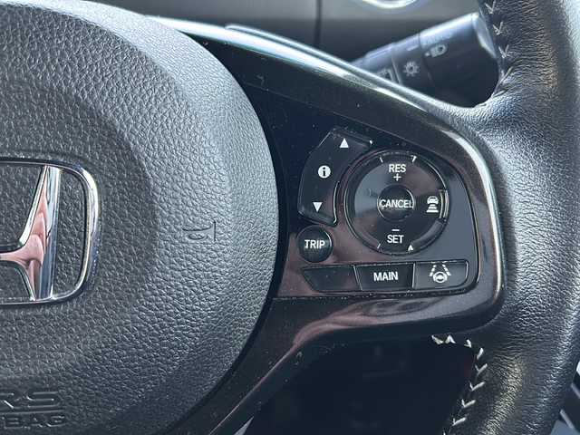 ホンダ Ｎ ＢＯＸ カスタム G L ターボ ホンダセンシング 鳥取県 2018(平30)年 5.2万km プラチナホワイトパール ホンダセンシング/・衝突軽減ブレーキ/・前後誤発信抑制機能/・歩行者事故低減ステアリング/・路外逸脱抑制機能/・アダプティブクルーズコントロール/・車線維持支援システム/・オートハイビーム/・先行車発進お知らせ機能/・標識認識機能/Gathers8型ナビ【VXU-185NBi】/・フルセグ/Bluetooth/CD/DVD/バックカメラ/前方ドライブレコーダー/スマートキー/プッシュスタート/ビルトインETC/ハーフレザーシート/両側電動スライドドア/純正15AW/LEDヘッドライト/LEDフォグ/オートライト/W＆サイドエアバック/カーテンエアバック