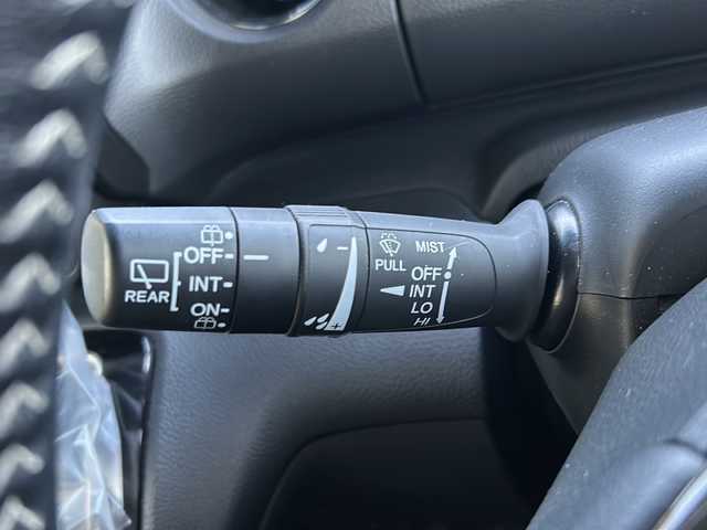 ホンダ Ｎ ＢＯＸ カスタム G L ターボ ホンダセンシング 鳥取県 2018(平30)年 5.2万km プラチナホワイトパール ホンダセンシング/・衝突軽減ブレーキ/・前後誤発信抑制機能/・歩行者事故低減ステアリング/・路外逸脱抑制機能/・アダプティブクルーズコントロール/・車線維持支援システム/・オートハイビーム/・先行車発進お知らせ機能/・標識認識機能/Gathers8型ナビ【VXU-185NBi】/・フルセグ/Bluetooth/CD/DVD/バックカメラ/前方ドライブレコーダー/スマートキー/プッシュスタート/ビルトインETC/ハーフレザーシート/両側電動スライドドア/純正15AW/LEDヘッドライト/LEDフォグ/オートライト/W＆サイドエアバック/カーテンエアバック