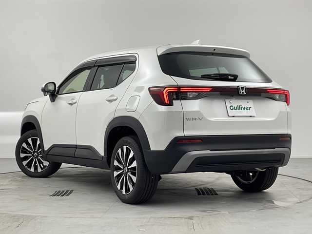 ホンダ ＷＲ－Ｖ Z 愛知県 2024(令6)年 0.1万km プラチナホワイトパール /純正8インチメモリナビ//FM/AM/BT/ipod/USB/フルセグ//純正ドライブレコーダー//ハーフレザーシート//革巻きステアリング//ステアリングスイッチ//パドルシフト//バックカメラ//ETC//LEDオートライト//フロントフォグランプ//オートハイビーム//ホンダセンシング//CMBS//ACC//LKAS//先行車発進お知らせ機能//コーナーセンサー//横滑り防止装置//純正フロアマット//純正ドアバイザー//ISOFIX//プッシュスタート//スマートキー//トノカバー//スペアキー