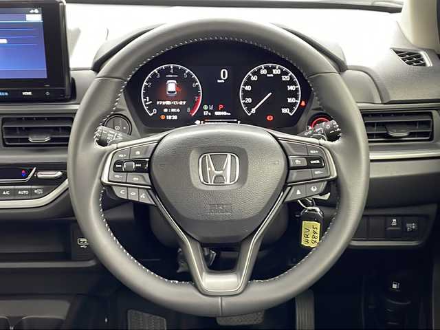 ホンダ ＷＲ－Ｖ Z 愛知県 2024(令6)年 0.1万km プラチナホワイトパール /純正8インチメモリナビ//FM/AM/BT/ipod/USB/フルセグ//純正ドライブレコーダー//ハーフレザーシート//革巻きステアリング//ステアリングスイッチ//パドルシフト//バックカメラ//ETC//LEDオートライト//フロントフォグランプ//オートハイビーム//ホンダセンシング//CMBS//ACC//LKAS//先行車発進お知らせ機能//コーナーセンサー//横滑り防止装置//純正フロアマット//純正ドアバイザー//ISOFIX//プッシュスタート//スマートキー//トノカバー//スペアキー