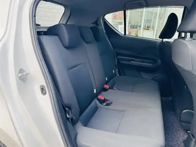 トヨタ アクア S 岡山県 2017(平29)年 12.9万km ライムホワイトパールクリスタルシャイン (株)IDOMが運営する【じしゃロン岡山店】の自社ローン専用車両になります。こちらは現金またはオートローンご利用時の価格です。自社ローンご希望の方は別途その旨お申付け下さい/プッシュスタート/純正7インチナビ/フルセグTV/バックカメラ/Bluetooth/ETC