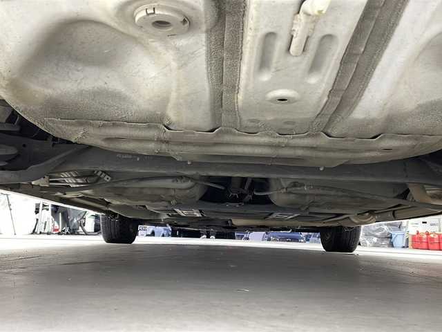 ホンダ フィット 13G Sパッケージ 栃木県 2015(平27)年 15.9万km プレミアムホワイトパールⅡ シティブレーキアシスト/純正ナビ/　フルセグ/CD/DVD/AM/FM/SD/BT/バックカメラ/オートライト/フォグランプ/電格ウィンカーミラー/クルーズコントロール/ステアリングスイッチ/パドルシフト/ドライブレコーダー/プッシュスタート/スマートスペアキー/純正リヤスポイラー/純正15インチAW付185/60夏タイヤ車載