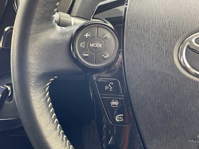 トヨタ プリウス α S チューンブラック Ⅱ 岐阜県 2020(令2)年 4万km ブラックマイカ 純正ナビ/(AM/FM/CD/SD/BT/DVD/フルセグ)/レーダークルーズコントロール/D＋N席シートヒーター/バックカメラ/ビルトインＥＴＣ/オートハイビーム/レーンキープアシスト/スマートキー/プッシュスタート/スペアキー/全席オートＰＷ/革巻きステアリング/ステアリングスイッチ/フォグランプ/純正フロアマット/純正サイドバイザー/純正ＡＷ/取扱説明書/保証書