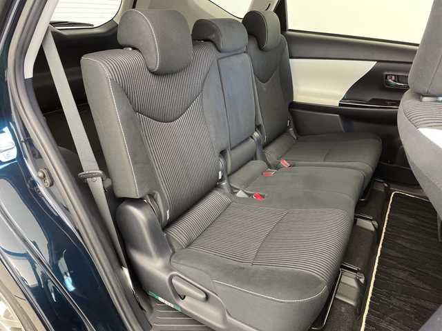 トヨタ プリウス α S チューンブラック Ⅱ 岐阜県 2020(令2)年 4万km ブラックマイカ 純正ナビ/(AM/FM/CD/SD/BT/DVD/フルセグ)/レーダークルーズコントロール/D＋N席シートヒーター/バックカメラ/ビルトインＥＴＣ/オートハイビーム/レーンキープアシスト/スマートキー/プッシュスタート/スペアキー/全席オートＰＷ/革巻きステアリング/ステアリングスイッチ/フォグランプ/純正フロアマット/純正サイドバイザー/純正ＡＷ/取扱説明書/保証書