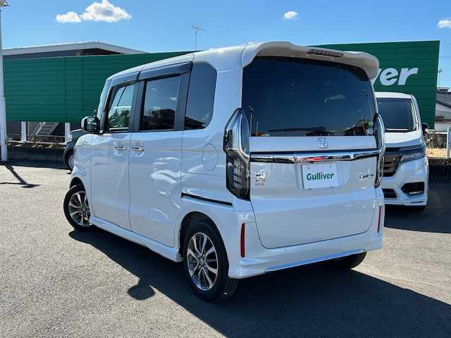 ホンダ Ｎ ＢＯＸ カスタム L 茨城県 2021(令3)年 2.7万km プラチナホワイトパール ワンオーナー/純正ナビ/　CD/DVD/BT/バックカメラ/片側パワースライドドア/追従型クルーズコントロール/LEDオートライト/スマートキー/ETC2.0/衝突軽減ブレーキ/スペアキー