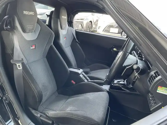 トヨタ コペン GRスポーツ 東京都 2020(令2)年 2.4万km ブラックマイカメタリック 純正ナビ/バックモニター/フルセグTV/シートヒーター/ETC/ドライブレコーダー/専用RECAROシート/専用MOMOステアリング/専用BBSアルミ/ステアリングスイッチ/スマートキー/プッシュスタート/オートエアコン/オートウィンドウ/LEDヘッドランプ