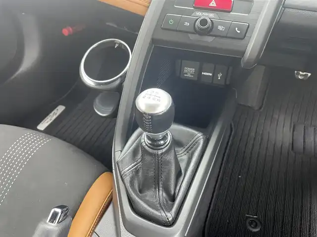 ホンダ Ｓ６６０ α 特別仕様車ブルーノレザーED 茨城県 2017(平29)年 1.2万km プレミアムスターホワイトP センターディスプレイ/バックカメラ/HDMI/クルーズコントロール/ETC/純正15インチAW/LEDヘッドライト/スマートキー