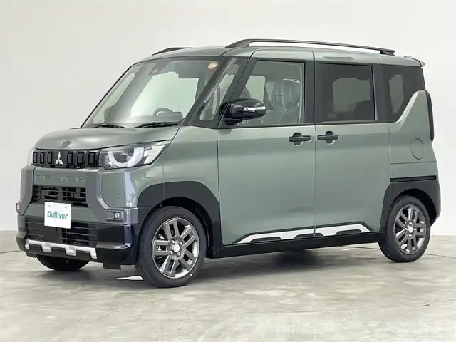 三菱 デリカミニ T プレミアム 群馬県 2025(令7)年 0.1万km未満 緑Ⅱ 届出済未使用車　純正９インチディスプレイオーディオ　アラウンドビューモニター　マイパイロット　両側パワースライドドア　ＬＥＤライト　ＡＨＢ　シートヒーター　純正１５インチＡＷ　ステアリングヒーター