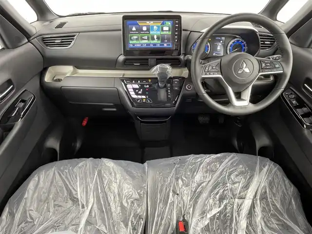 三菱 デリカミニ T プレミアム 群馬県 2025(令7)年 0.1万km未満 緑Ⅱ 届出済未使用車　純正９インチディスプレイオーディオ　アラウンドビューモニター　マイパイロット　両側パワースライドドア　ＬＥＤライト　ＡＨＢ　シートヒーター　純正１５インチＡＷ　ステアリングヒーター