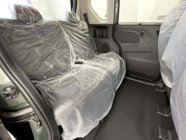 三菱 デリカミニ T プレミアム 群馬県 2025(令7)年 0.1万km未満 緑Ⅱ 届出済未使用車　純正９インチディスプレイオーディオ　アラウンドビューモニター　マイパイロット　両側パワースライドドア　ＬＥＤライト　ＡＨＢ　シートヒーター　純正１５インチＡＷ　ステアリングヒーター