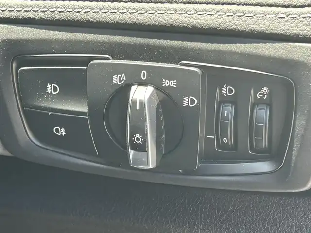 ＢＭＷ ２１８ｉ グランツアラー ラグジュアリー 福岡県 2018(平30)年 7万km ミネラルホワイト インテリジェントセーフティ/黒革シート/シートヒーター/ＴＨＵＬＥルーフキャリア/純正ナビ/バックカメラ/ブルートゥース/ＬＥＤライト/オートライト/オートワイパー/パワーバックドア/Ｆ／Ｒフォグランプ/ステアリングスイッチ/純正１７インチＡＷ/ミラー一体型ＥＴＣ
