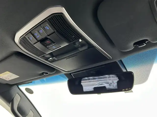 トヨタ ランドクルーザー GRスポーツ 愛知県 2022(令4)年 1.8万km ブラック １２インチディスプレイオーディオ/ＪＢＬサウンドシステム/１１インチリアモニター　/寒冷地仕様　/ルーフレール　/赤黒革シート　/リアＨＤＭＩ　/全方位カメラ　/全席シートヒーター・エアーシート　/ＨＵＤ　/ＢＳＭ　/ＥＴＣ２．０　/ＡＣ１００Ｖ