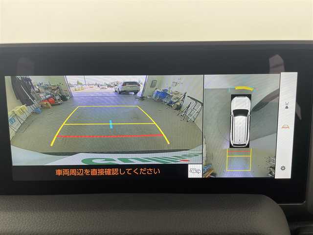 トヨタ ランドクルーザー ２５０ VX 富山県 2024(令6)年 0.4万km プラチナホワイトパールマイカ サンルーフ/純正12.3型ディスプレイオーディオ（AM/FM/BT/USB/HDM/フルセグ）/全方位カメラ/ETC/デジタルインナーミラー/ブラインドスポットモニター/レザーシート/D席パワーシート/シートヒーター/エアシート/衝突被害軽減システム/レーダークルーズコントロール/レーンキープアシスト/コーナーセンサー/横滑り防止装置/純正アルミホイール/純正フロアマット/オートLEDライト/オートマチックハイビーム/フォグライト/オートホールド付電子パーキング/パワーバックドア/革巻きステアリング/ステアリングスイッチ/スマートキー/スペアキー