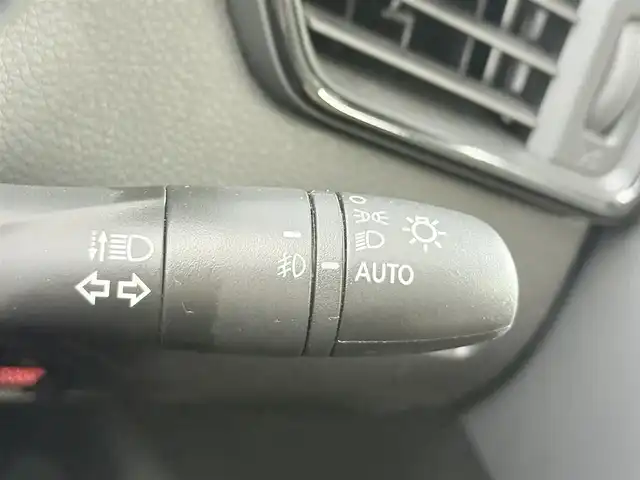 日産 エクストレイル 20Xi 大阪府 2018(平30)年 4.4万km ブリリアントホワイトパール ProPILOT 純正ナビ(フルセグ/DVD再生/Bluetooth) 360カメラ デジタルインナーミラー ETC 革シート 電動リアゲート 衝突軽減 レーダーC BSM クリアランスソナー