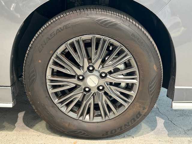 日産 セレナ オーテック 宮城県 2024(令6)年 0.3万km ダークメタルグレー 360°セーフティアシスト/・インテリジェントエマージェンシーブレーキ/・踏み間違い衝突防止アシスト/・インテリジェントLI（車線逸脱防止支援システム）+LDW（車線逸脱警報）/・インテリジェントBSI（後側方衝突防止支援システム）+BSW（後側方車両検知警報）/・RCTA（後退時車両検知警報）/・標識検知機能/・ハイビームアシスト/プロパイロット/純正ナビTV/Bluetooth/アラウンドビューモニター/バックカメラ/AppleCarPlay/AndroidAuto/HDMI/インテリジェントクルーズコントロール/前後純正ドライブレコーダー/両側パワースライドドア/純正ビルドインETC2.0/レザーシート/シートヒーター/純正フロアマット/純正アルミホイール/前後コーナーセンサー