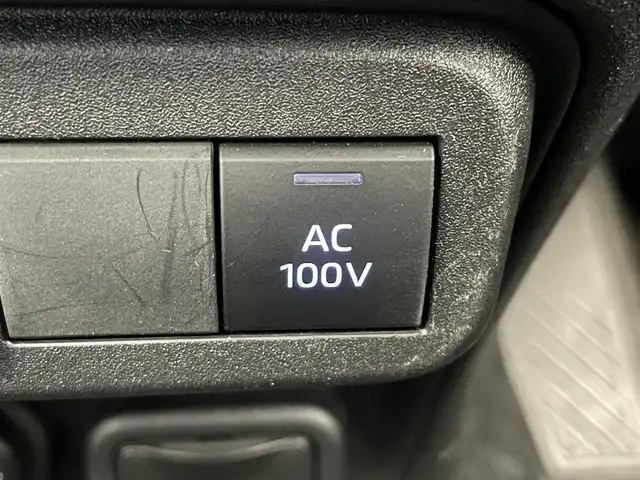 トヨタ シエンタ ハイブリッド Z 愛知県 2023(令5)年 4万km ブラック 純正１０．５インチディスプレイオーディオ/Miracast/アラウンドビューモニター/両側パワースライドドア/ブラインドスポットモニター/フルセグTV/クルーズコントロール/ETC2.0/パーキングアシスト/内蔵型前後ドライブレコーダー/LEDヘッドライト/衝突被害軽減ブレーキ/カーテンエアバック/オートマチックハイビーム/コーナーセンサー/純正OP15インチアルミホイール/純正フロアマット/禁煙車