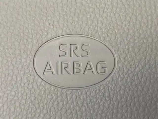 トヨタ シエンタ ハイブリッド Z 愛知県 2023(令5)年 4万km ブラック 純正１０．５インチディスプレイオーディオ/Miracast/アラウンドビューモニター/両側パワースライドドア/ブラインドスポットモニター/フルセグTV/クルーズコントロール/ETC2.0/パーキングアシスト/内蔵型前後ドライブレコーダー/LEDヘッドライト/衝突被害軽減ブレーキ/カーテンエアバック/オートマチックハイビーム/コーナーセンサー/純正OP15インチアルミホイール/純正フロアマット/禁煙車